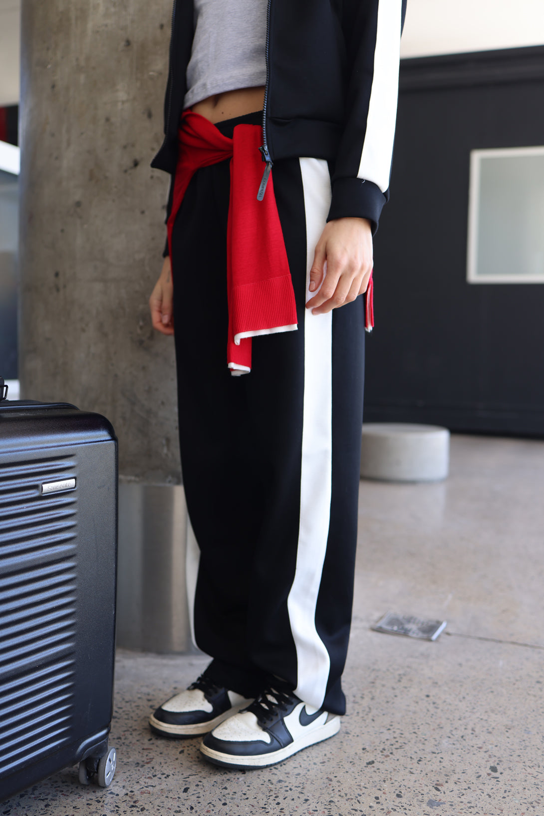PANTALÓN BURDEOS