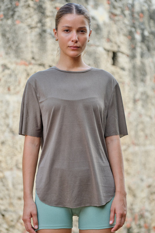 REMERA CHARIS